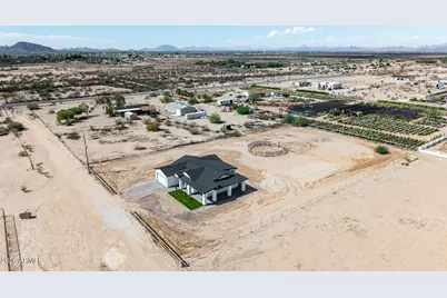 36214 S Sahuaro Street, Tonopah, AZ 85354 - Photo 35