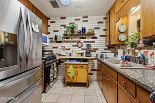 2250 W Augusta Ave, Phoenix, AZ 85021 - Photo 7