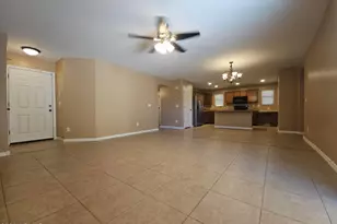 998 W Desert Sky Dr, San Tan Valley, AZ 85143 - Photo 3