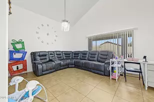 13736 W Solano Dr, Litchfield Park, AZ 85340 - Photo 11