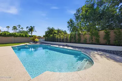 2431 E Desert Cove Avenue, Phoenix, AZ 85028 - Photo 35