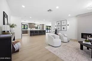 2431 E Desert Cove Ave, Phoenix, AZ 85028 - Photo 5