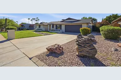 2431 E Desert Cove Avenue, Phoenix, AZ 85028 - Photo 3
