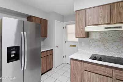 9013 N 109th Avenue, Sun City, AZ 85351 - Photo 3