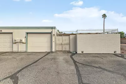 9962 W Lancaster Drive, Sun City, AZ 85351 - Photo 31