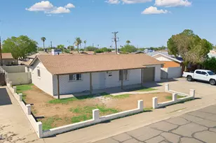 3030 N 41st Dr, Phoenix, AZ 85019 - Photo 3
