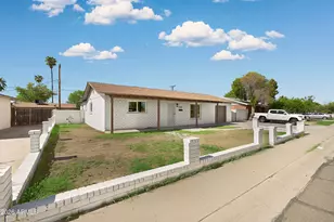 3030 N 41st Dr, Phoenix, AZ 85019 - Photo 41
