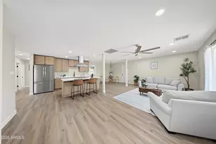 3030 N 41st Dr, Phoenix, AZ 85019 - Photo 11