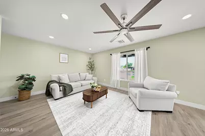 3030 N 41st Drive, Phoenix, AZ 85019 - Photo 9