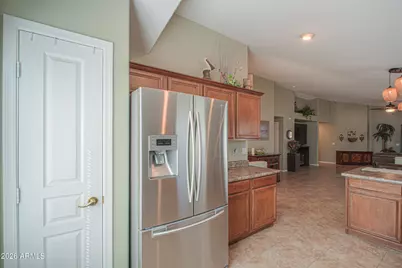 1546 E Falcon Court, Casa Grande, AZ 85122 - Photo 3