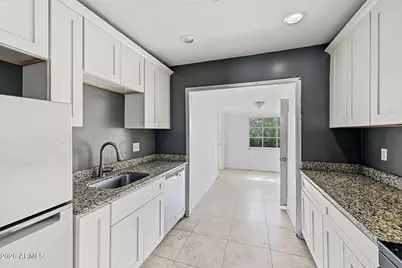 153 E La Cienega Avenue, Goodyear, AZ 85338 - Photo 7