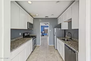 153 E la Cienega Ave, Goodyear, AZ 85338 - Photo 5