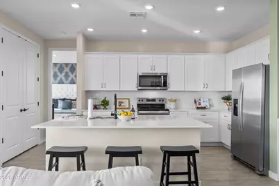 17472 W Southgate Avenue, Goodyear, AZ 85338 - Photo 5