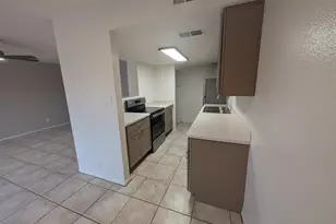 4629 E Southgate Ave, Phoenix, AZ 85040 - Photo 9