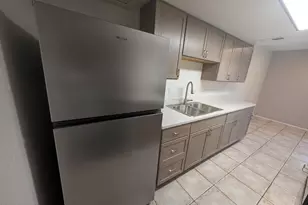 4629 E Southgate Ave, Phoenix, AZ 85040 - Photo 11