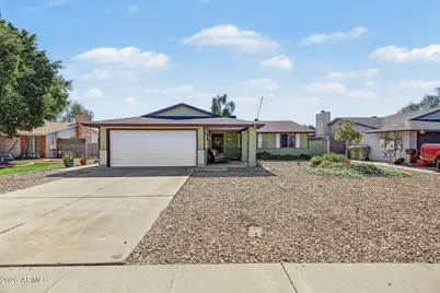6151 W Zoe Ella Way, Glendale, AZ 85306 - Photo 1