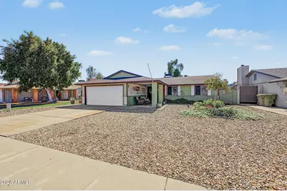 6151 W Zoe Ella Way, Glendale, AZ 85306 - Photo 5