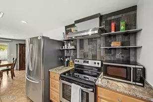 6151 W Zoe Ella Way, Glendale, AZ 85306 - Photo 13