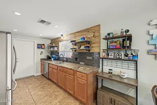 6151 W Zoe Ella Way, Glendale, AZ 85306 - Photo 11