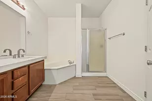 5350 E Deer Valley Dr, Phoenix, AZ 85054 - Photo 15