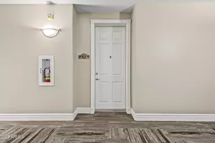 5350 E Deer Valley Dr, Phoenix, AZ 85054 - Photo 3