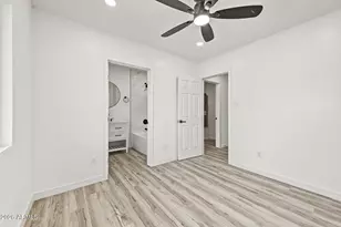 2328 W Village Dr, Phoenix, AZ 85023 - Photo 17