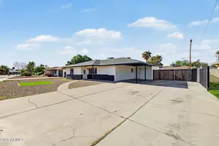 2328 W Village Dr, Phoenix, AZ 85023 - Photo 33