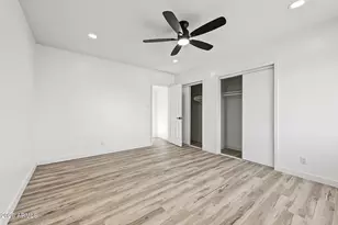2328 W Village Dr, Phoenix, AZ 85023 - Photo 23