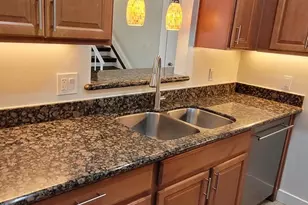 7126 N 19th Ave, Phoenix, AZ 85021 - Photo 13