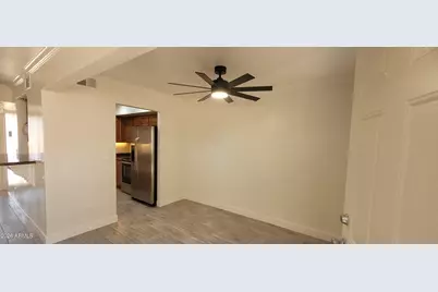 7126 N 19th Avenue #222, Phoenix, AZ 85021 - Photo 9
