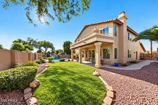 13287 W Holly St, Goodyear, AZ 85395 - Photo 25