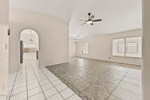 8386 N 107th Dr, Peoria, AZ 85345 - Photo 7