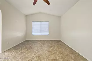 8386 N 107th Dr, Peoria, AZ 85345 - Photo 19