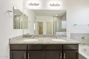 11766 W Chase Ln, Avondale, AZ 85323 - Photo 27