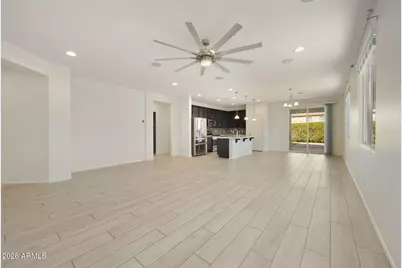 11766 W Chase Lane, Avondale, AZ 85323 - Photo 7