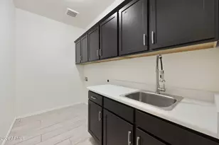 11766 W Chase Ln, Avondale, AZ 85323 - Photo 17