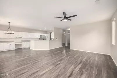 18455 N 167th Lane, Surprise, AZ 85374 - Photo 9