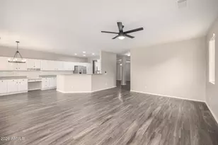 18455 N 167th Ln, Surprise, AZ 85374 - Photo 9