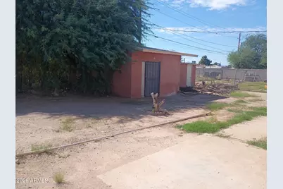 1757 E Hidalgo Avenue, Phoenix, AZ 85040 - Photo 9