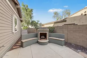 21052 W Elm Way Ct, Buckeye, AZ 85396 - Photo 35