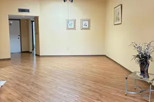 13885 N 111th Ave, Sun City, AZ 85351 - Photo 3