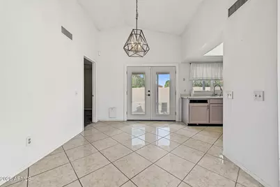 7354 N 69th Avenue, Glendale, AZ 85303 - Photo 11