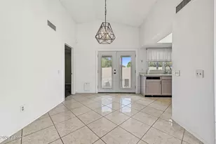 7354 N 69th Ave, Glendale, AZ 85303 - Photo 11
