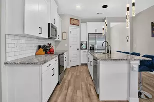 11498 W Deanne Dr, Youngtown, AZ 85363 - Photo 11
