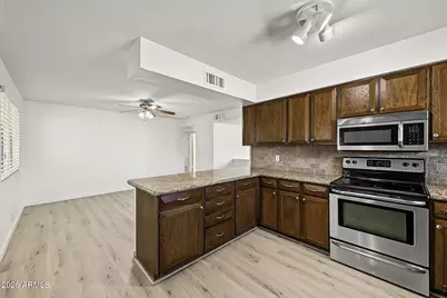 930 S Roslyn Place, Mesa, AZ 85208 - Photo 15
