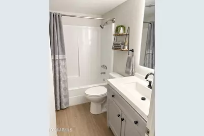 1320 E Bethany Home Road #37, Phoenix, AZ 85014 - Photo 11