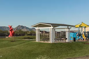 13029 W Trumbull Rd, Avondale, AZ 85323 - Photo 9