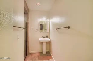 201 W Diana Ave, Phoenix, AZ 85021 - Photo 21