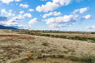 9588 S Deer Ridge Trail, Hereford, AZ 85615 - Photo 1