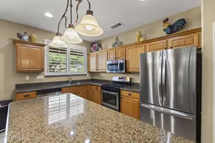 16404 W Una Noche Ct, Surprise, AZ 85374 - Photo 11